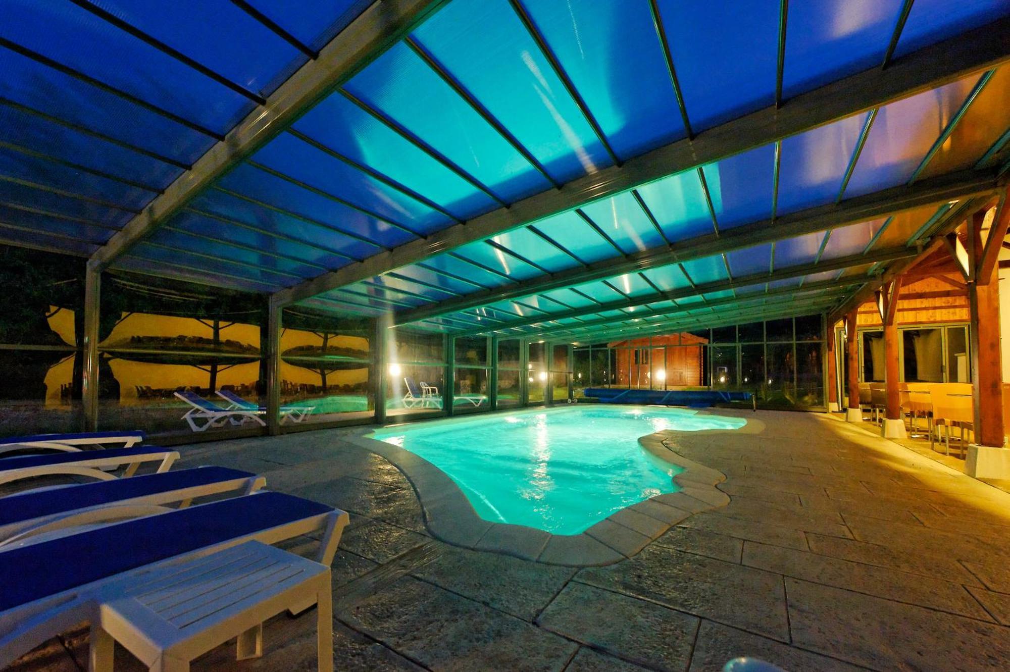 Logis Des Trois Maures Hotell Couches Eksteriør bilde