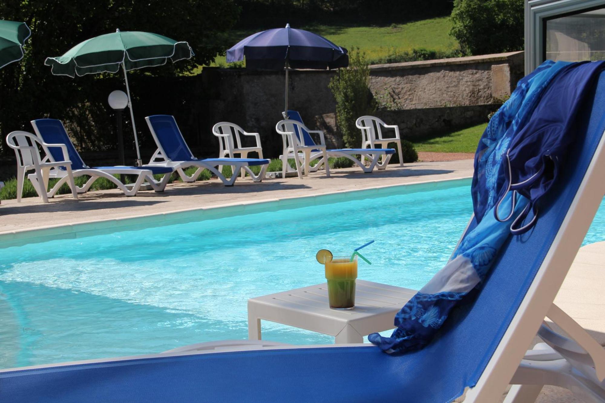 Logis Des Trois Maures Hotell Couches Eksteriør bilde